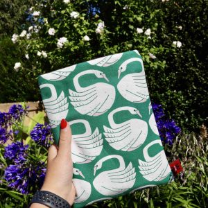 Booksleeve: Groot - Groene zwanen